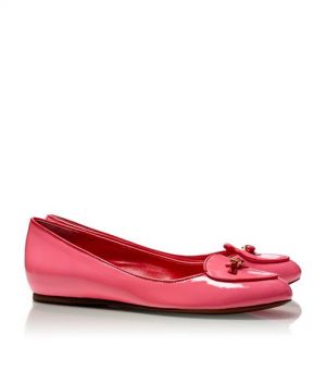 Tory Burch shoes - patent DAKOTA LOAFER pink.jpg